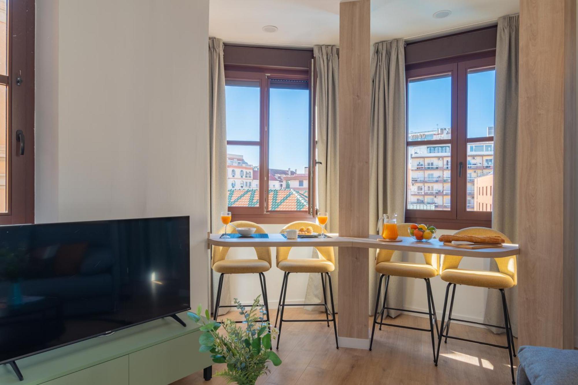 Feelathome Atarazanas Apartments Malaga Ngoại thất bức ảnh