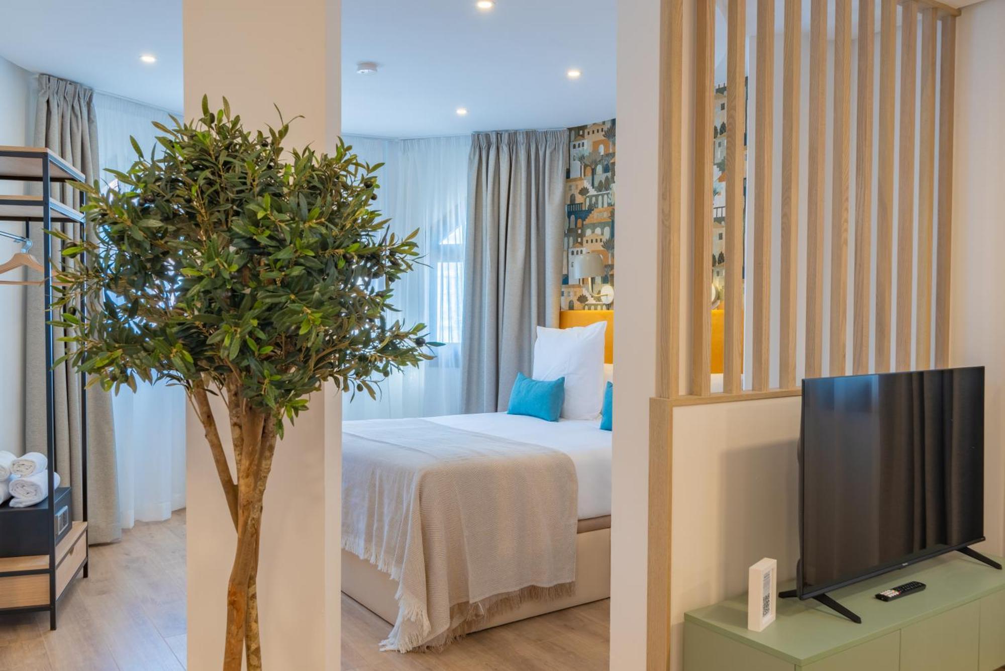 Feelathome Atarazanas Apartments Malaga Ngoại thất bức ảnh